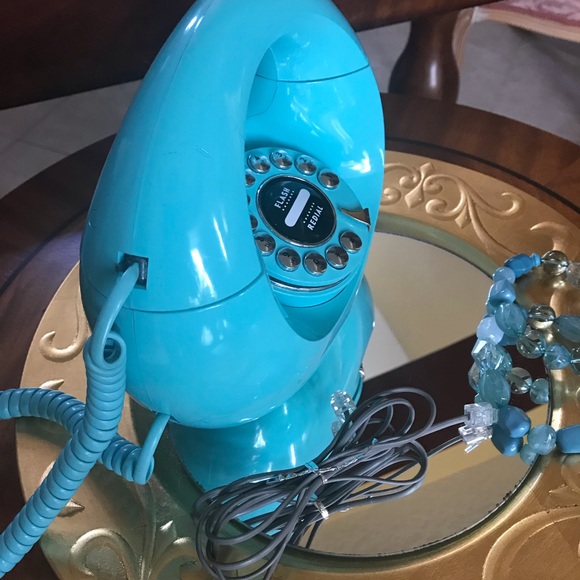 Vintage (Tiffany)blue phone (not tiffany) - Picture 8 of 8